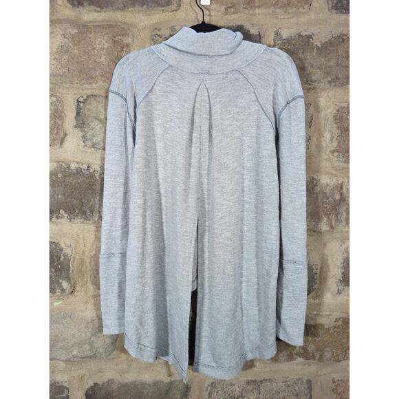 Free People We the Free Top Tara Split Back Turtleneck Oversized Woman's‎ XS - Picture 5 of 12
